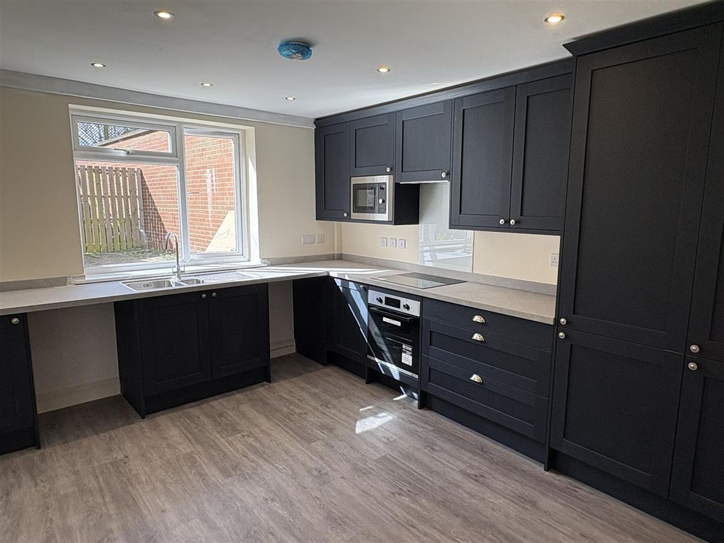 Property photo 2 of 11 Img_5339.Jpg