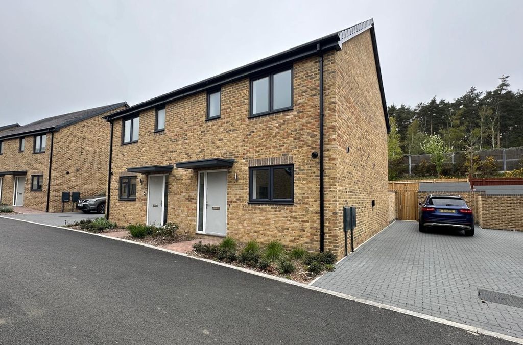 Property photo 1 of 17 Photo-2026-04-15-09-36-38