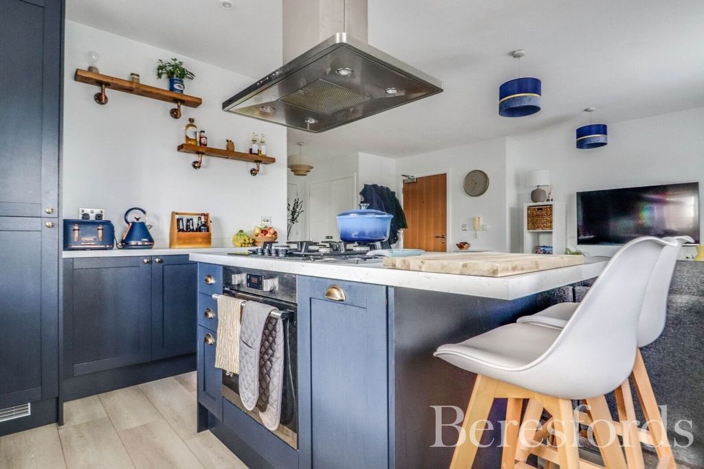Additional image 10 of 2 bed flat for salePanfield Lane, Braintree CM7