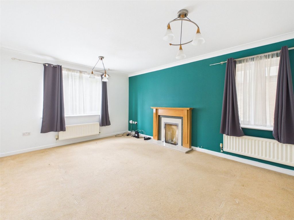 Property photo 2 of 26 Picture No. 28