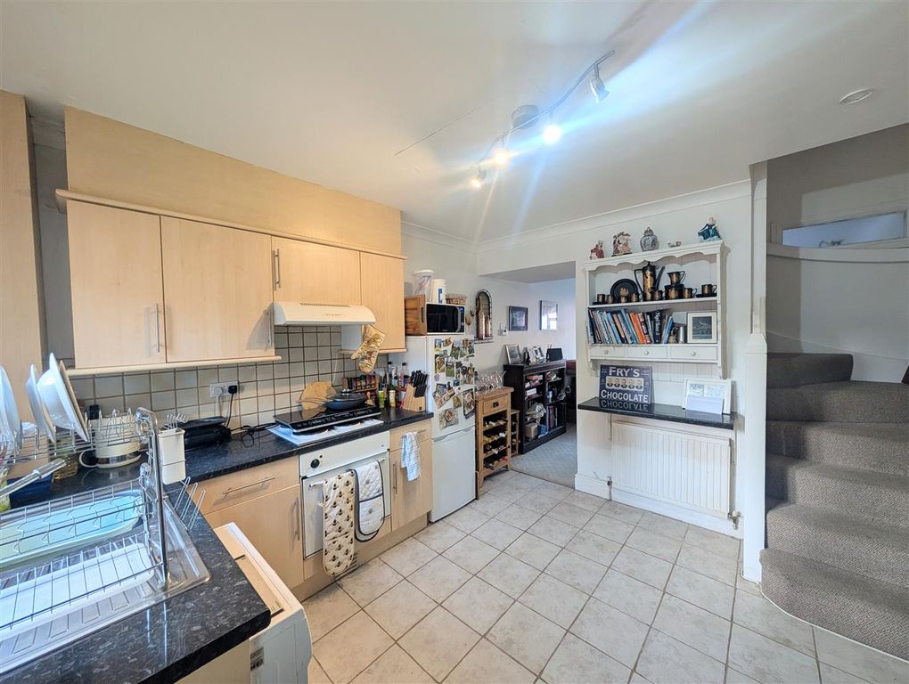 Property photo 2 of 7 Pxl_20260128_120107208.Mp~2.Jpg