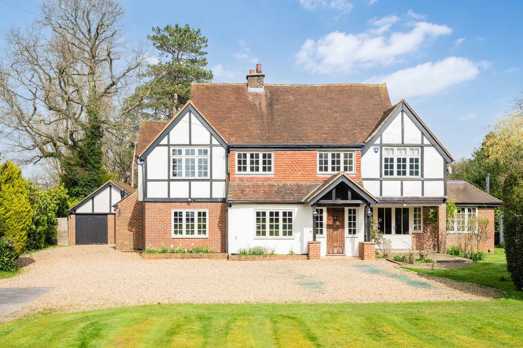 Property photo 1 of 23