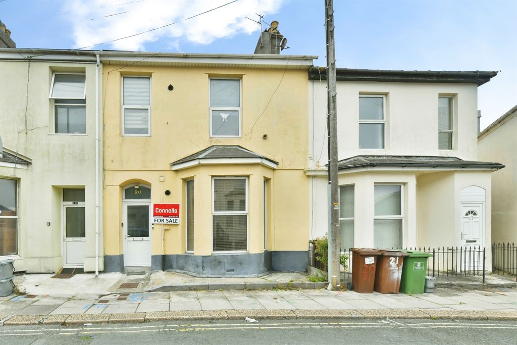 Property photo 1 of 13