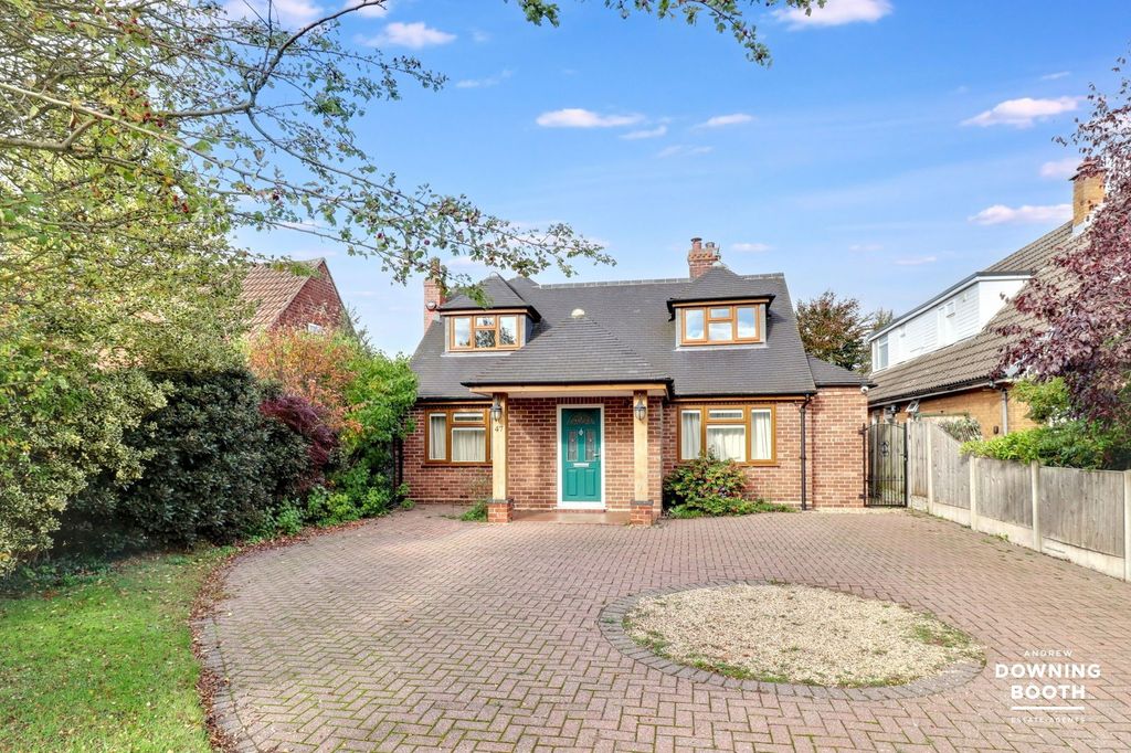 Property photo 1 of 27