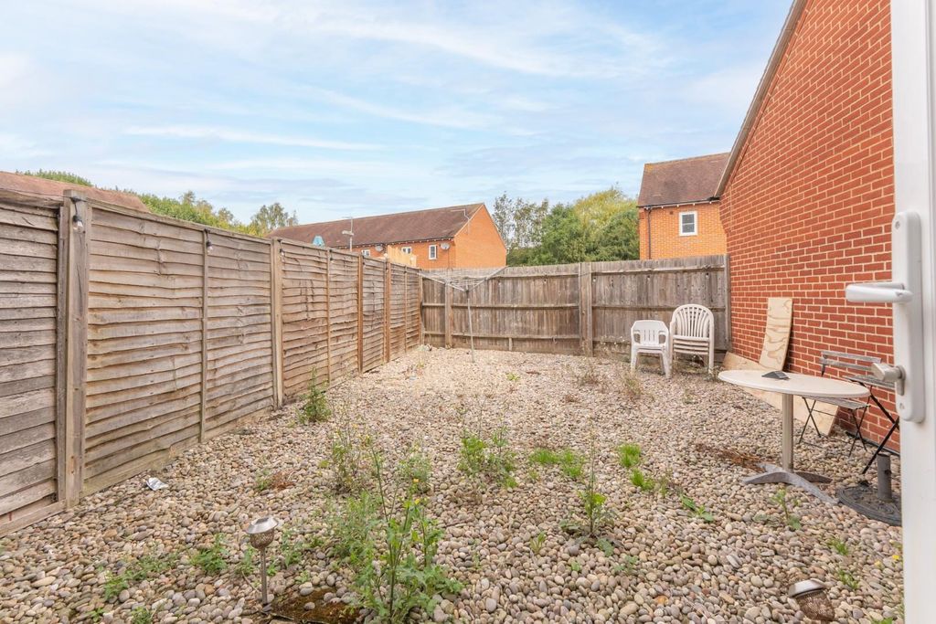 Property photo 3 of 4