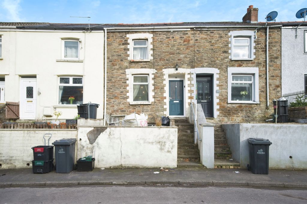 Property photo 3 of 16