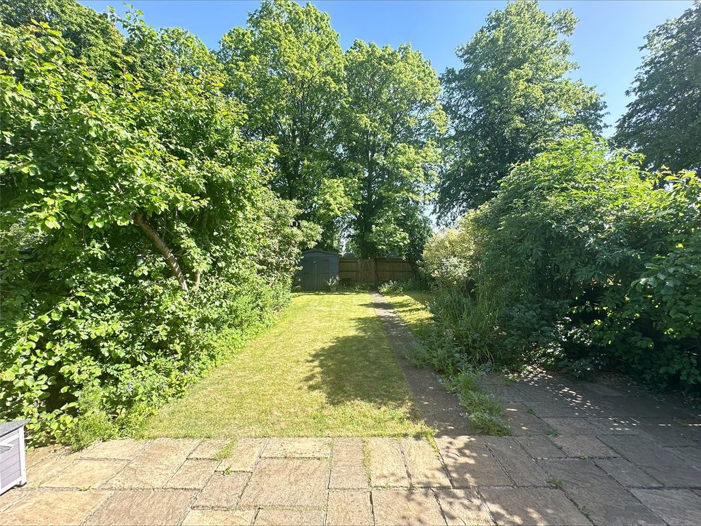Property photo 2 of 15 Picture No. 21