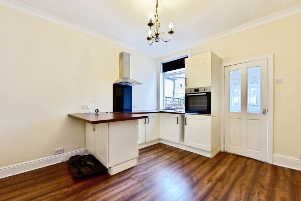 Property photo 3 of 14 Pbox-Img.Jpg