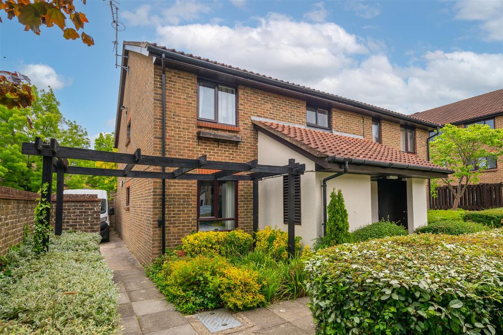 Property photo 1 of 10 1
