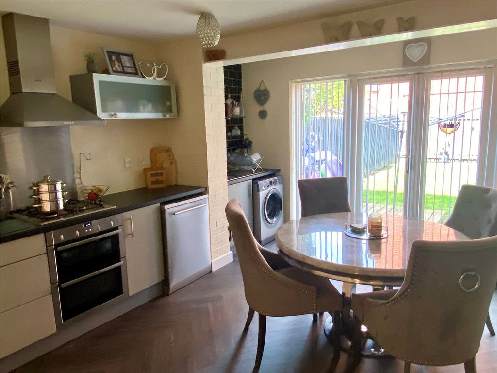 Property photo 3 of 12 Picture No. 26