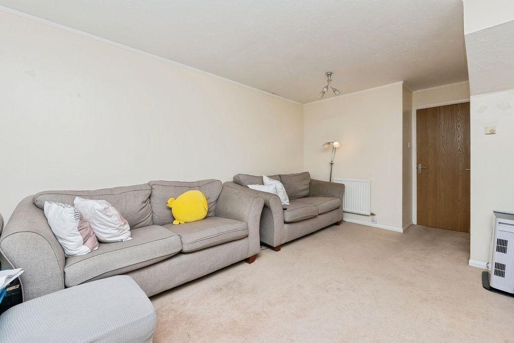 Property photo 3 of 20 Pbox-Img.Jpg