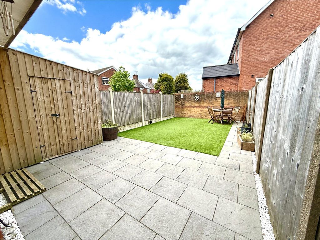 Property photo 2 of 21 Picture No. 20