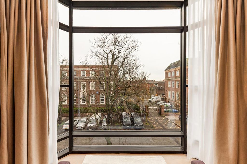 Additional image 9 of Studio to rentElmwood Avenue, Belfast BT9