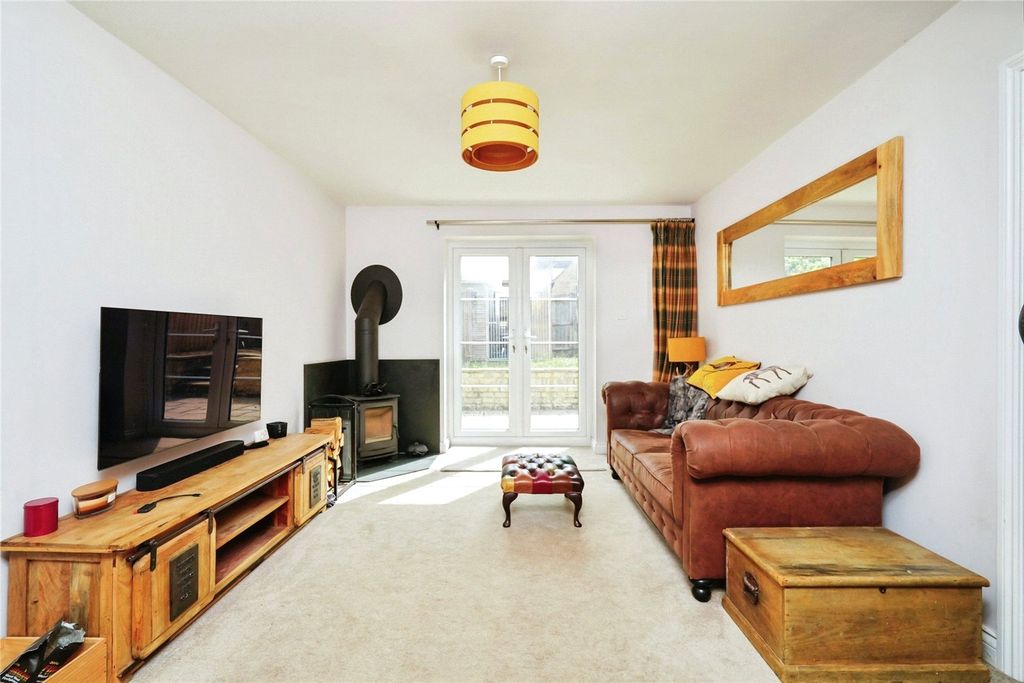 Property photo 3 of 16 Picture No. 07