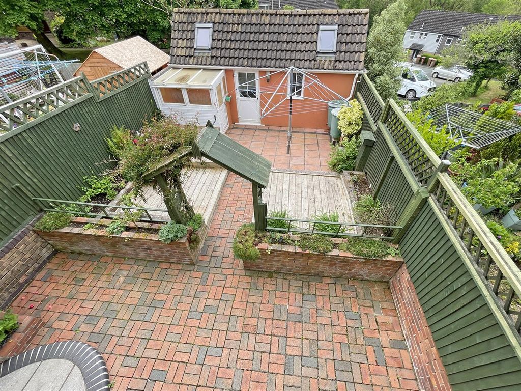 Property photo 2 of 17 Hessary Drive 62 - Garden 3.Jpg