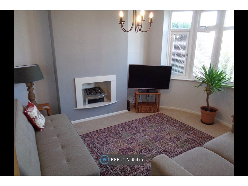 Property photo 3 of 10