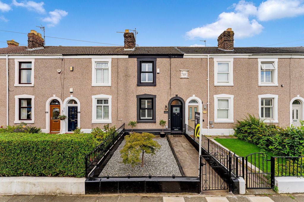 Property photo 1 of 33