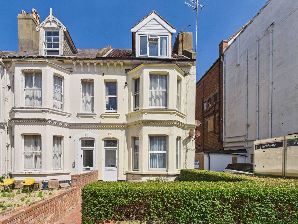 Property photo 1 of 7