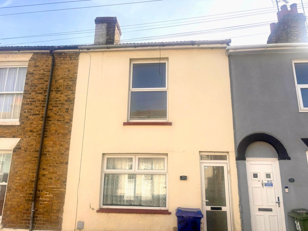 Property photo 1 of 8