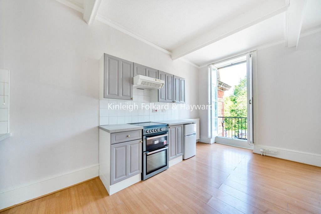 Property photo 3 of 10 Picture No. 08