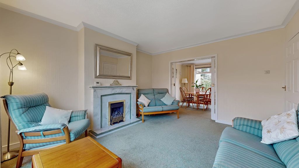 Property photo 3 of 43