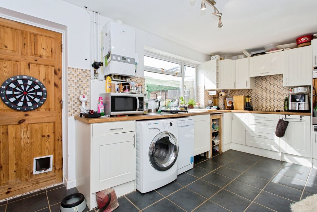 Property photo 2 of 25 Pbox-Img.Jpg