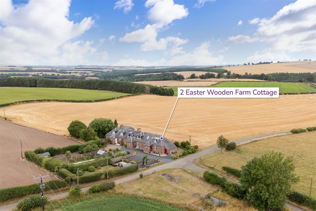 3 bed cottage for sale2 Easter Wooden Farm Cottages, Eckford TD5