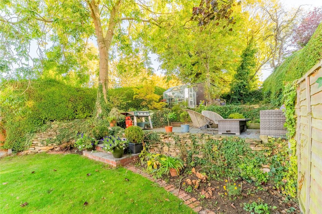 Property photo 3 of 26 Picture No. 30