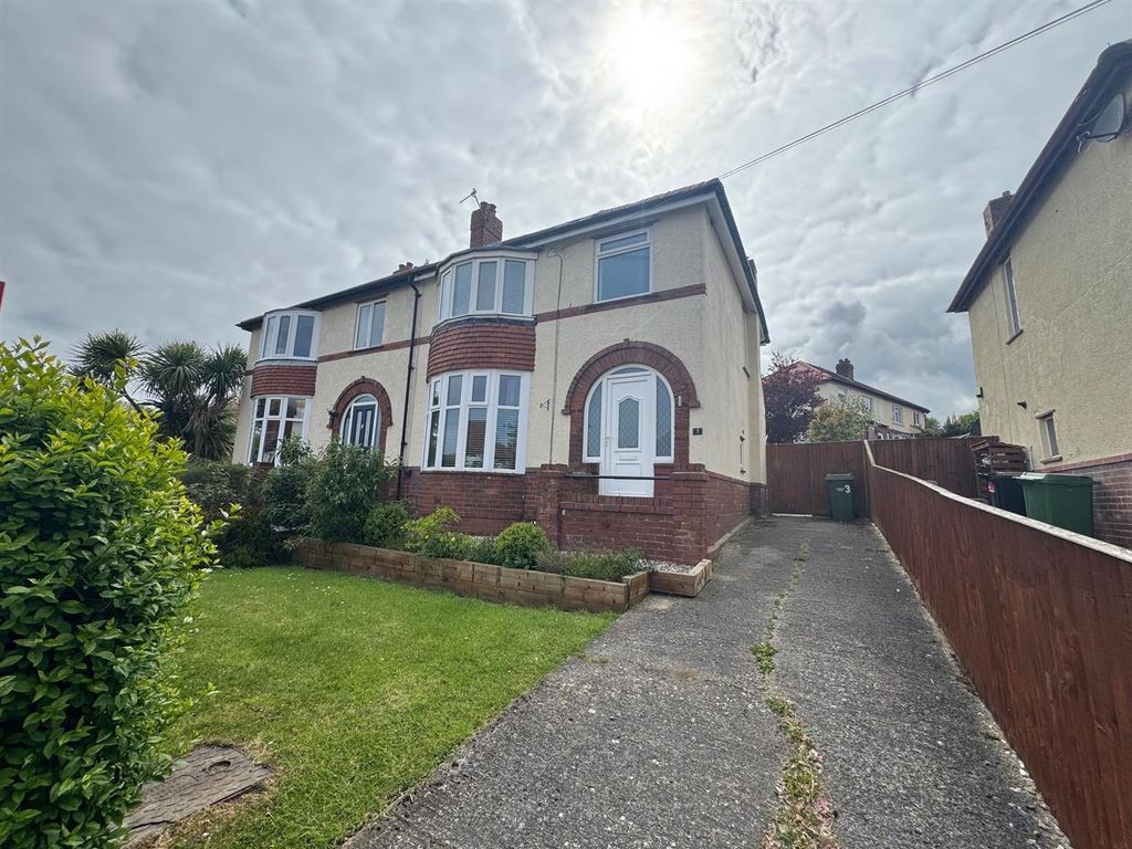 Property photo 1 of 17 Front.Jpg