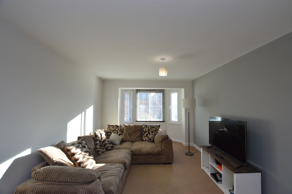 Property photo 2 of 6