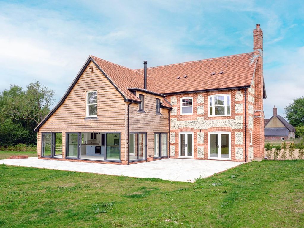 Property photo 2 of 18 Chapel Lane-26.Jpg