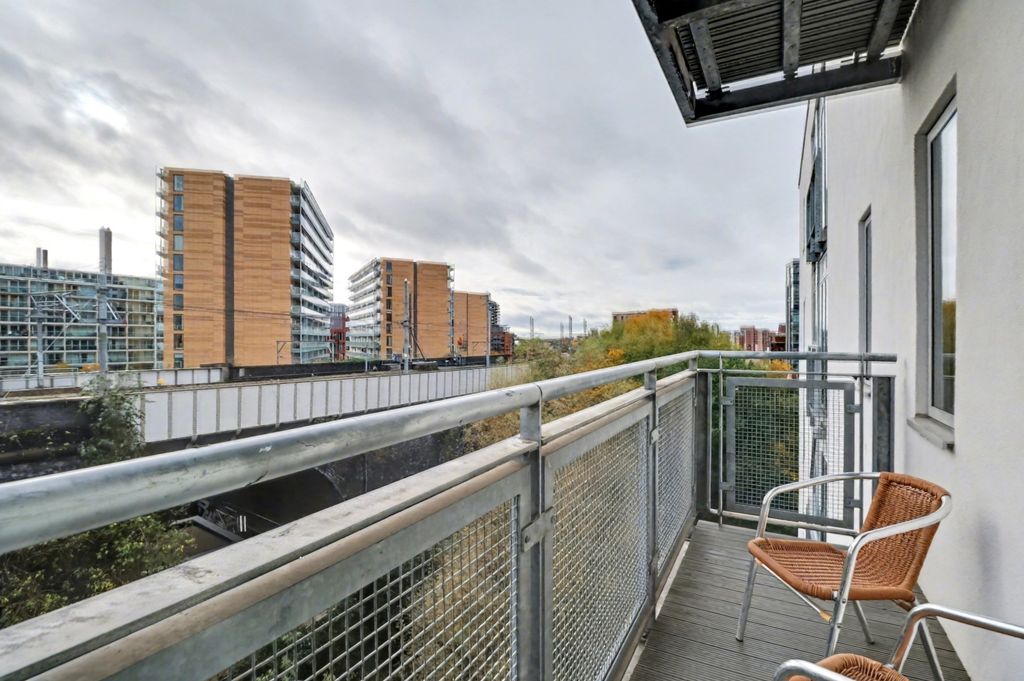 Property photo 3 of 13 Img_5079