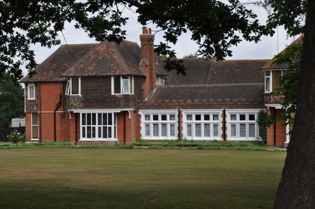 Property photo 3 of 4