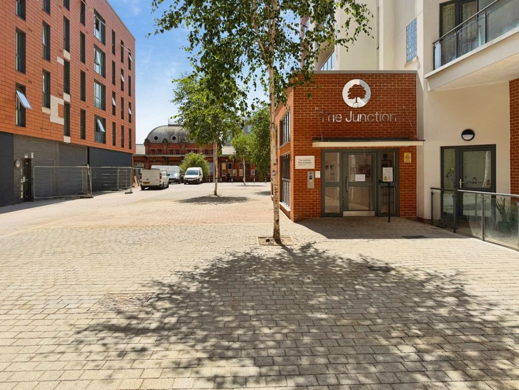 Property photo 1 of 12 5322582