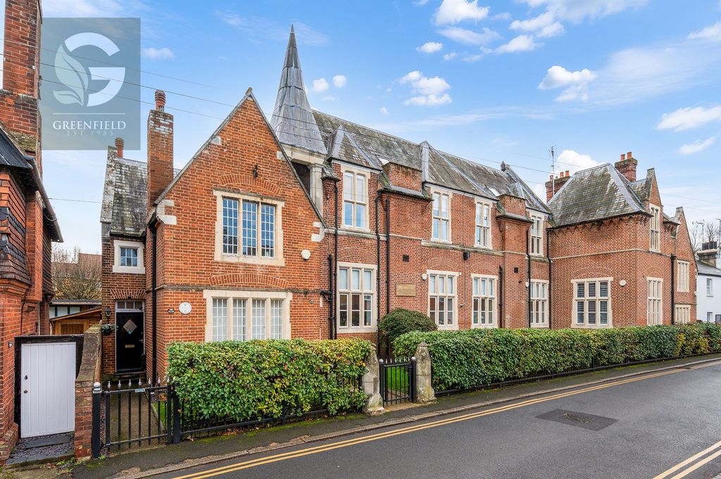 Property photo 1 of 17