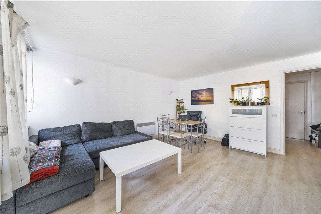 Property photo 3 of 11 Picture No. 16