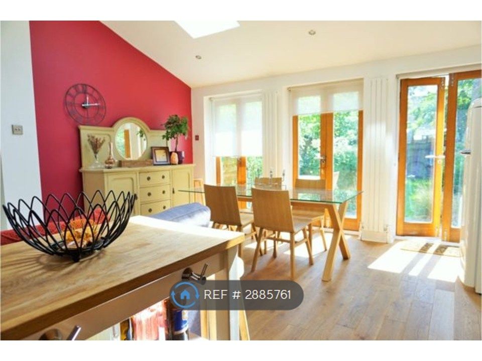 Property photo 2 of 14 Open Plan - Kitchen Lounge 2