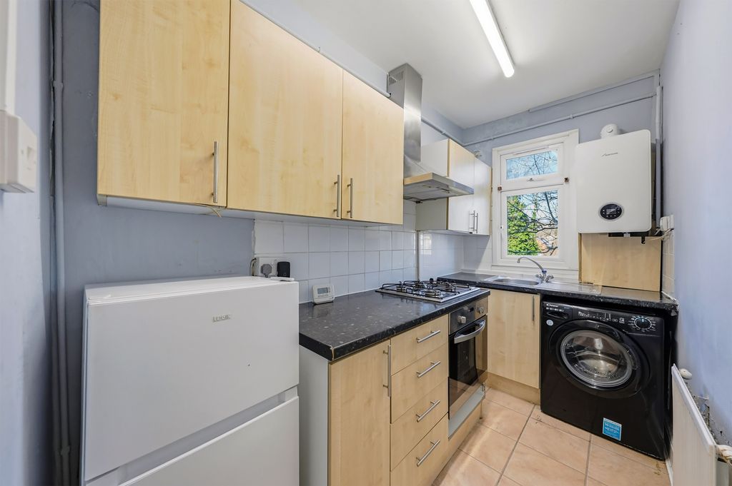 Property photo 2 of 20 Photos-12