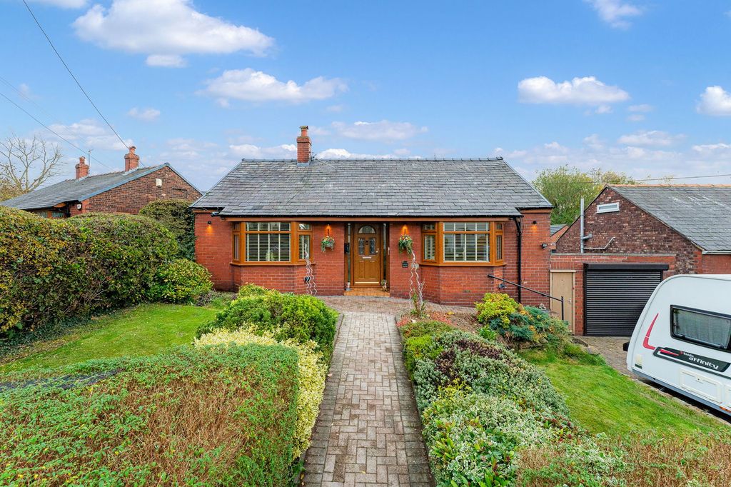 Property photo 3 of 49