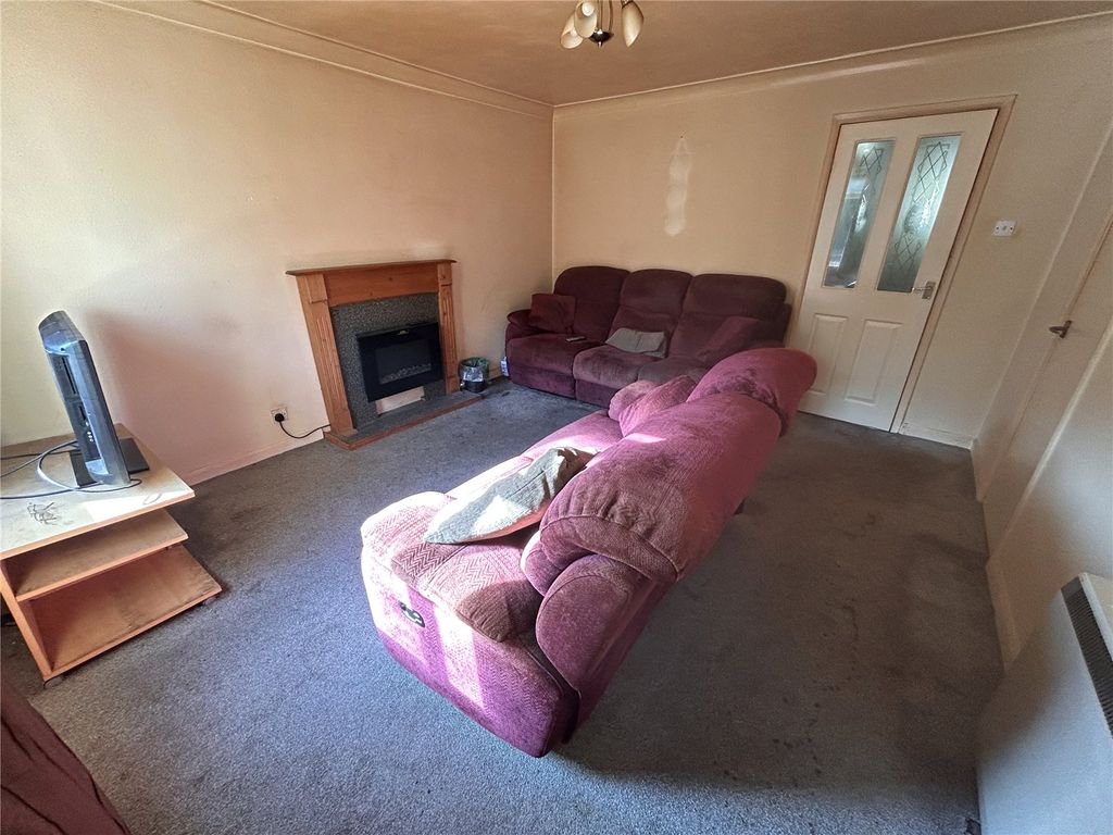 Property photo 2 of 8 Picture No. 02