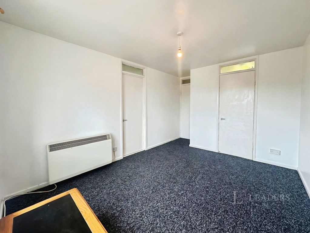 Property photo 2 of 11 Pbox-Img.Jpg