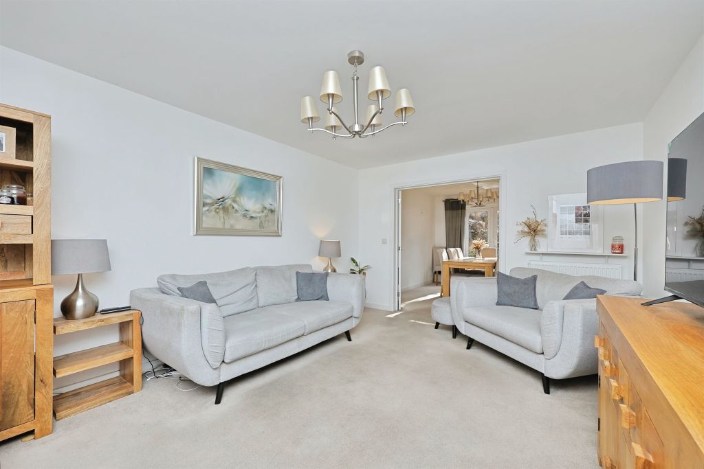Property photo 3 of 19