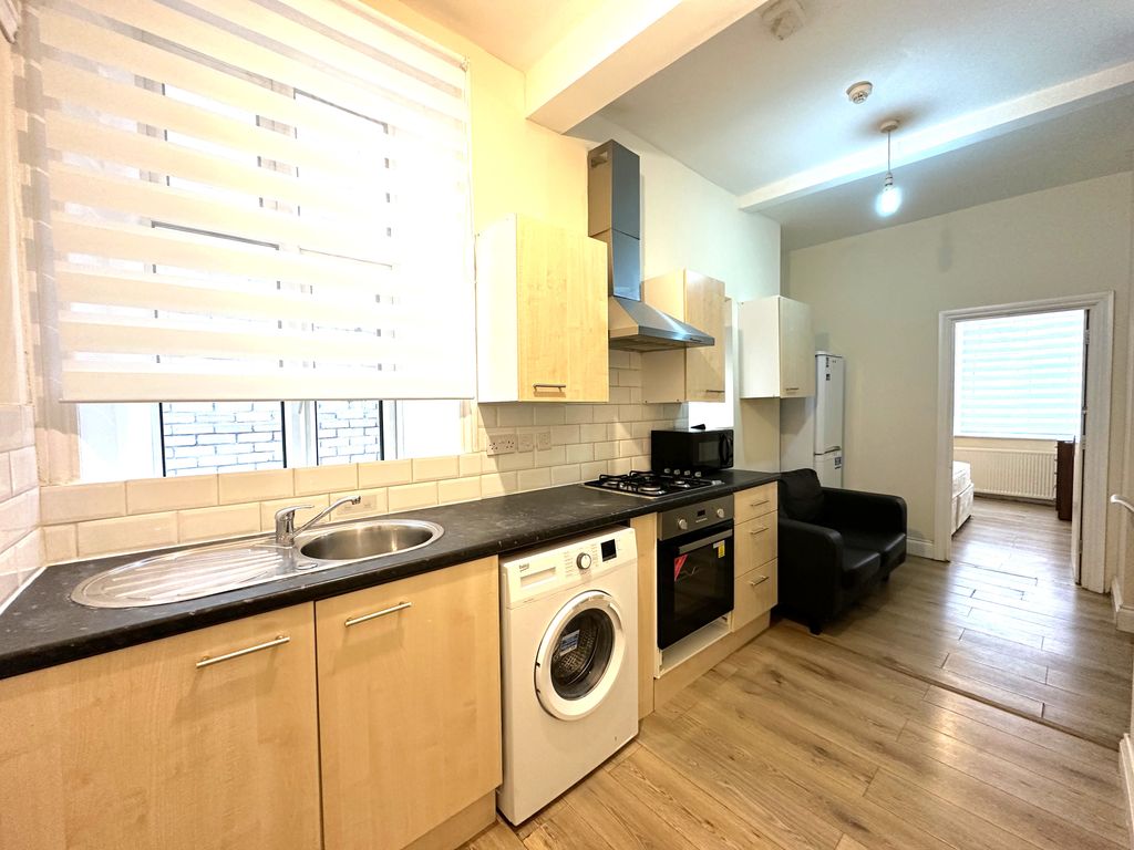 Property photo 1 of 4 Img_0732