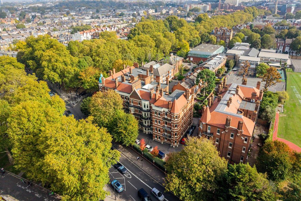 Property photo 1 of 17 Phoenix Lodge Mansions-41.Jpg