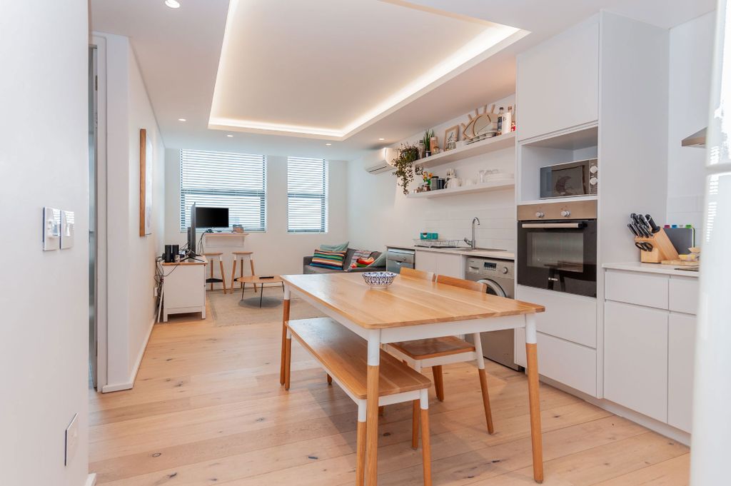 Property photo 2 of 20 Kw1637865