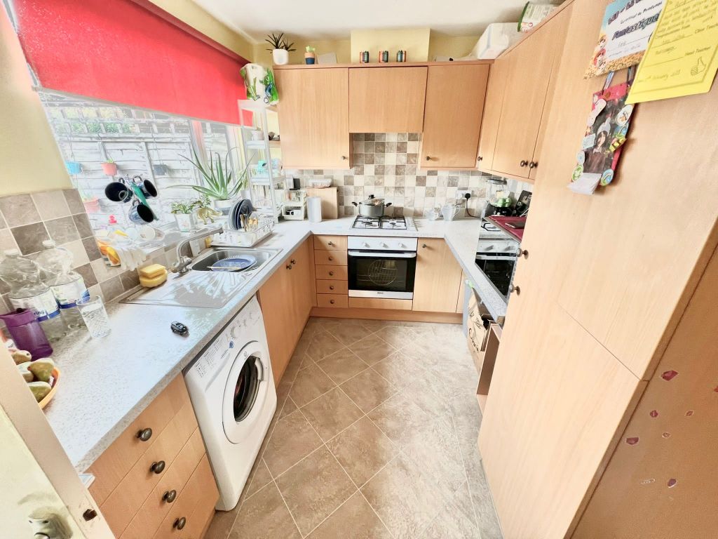 Property photo 2 of 9