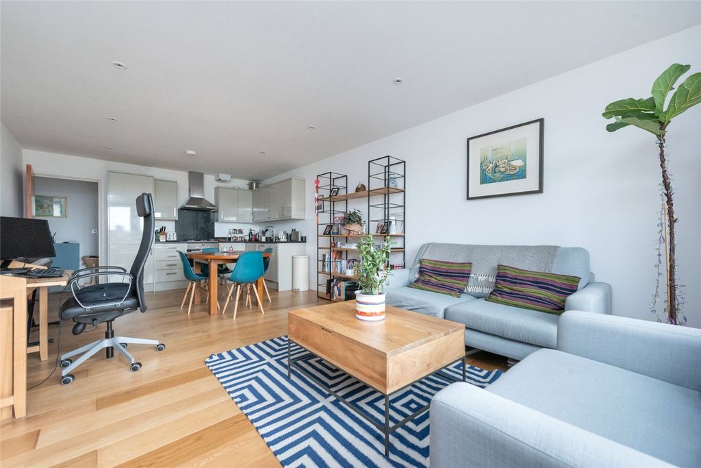 Property photo 3 of 14 Picture No. 08