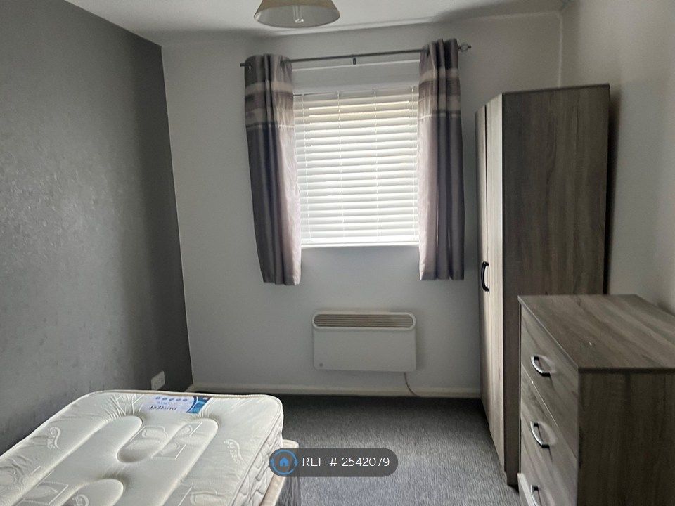 Property photo 3 of 7