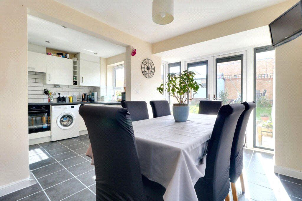 Property photo 2 of 15 Picture No. 02