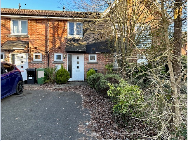 Property photo 1 of 8 1